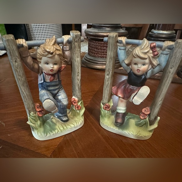 Royal Crown figurines - Picture 1 of 6